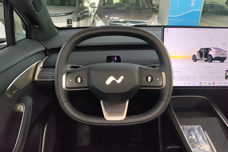 Used ONVO L60 2024 60 kWh Rear-Drive Version
