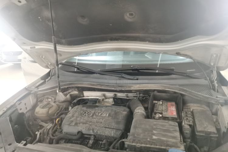 Used Volkswagen Tiguan L 2017 330TSI Automatic Two-Wheel Drive Comfort Edition
