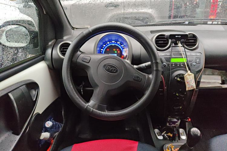Used BYD F0 2012 1.0L XuanKu Trim
