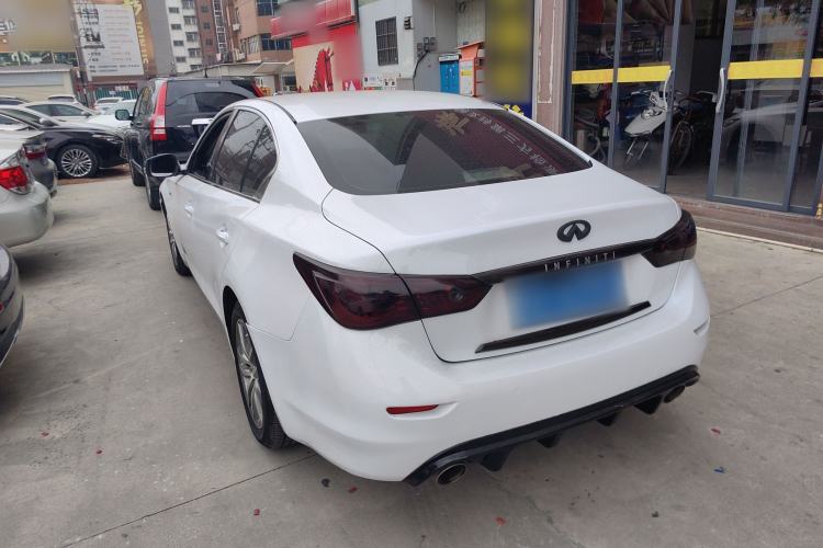 Used Infiniti Q50L 2015 2.0T Comfort Edition
