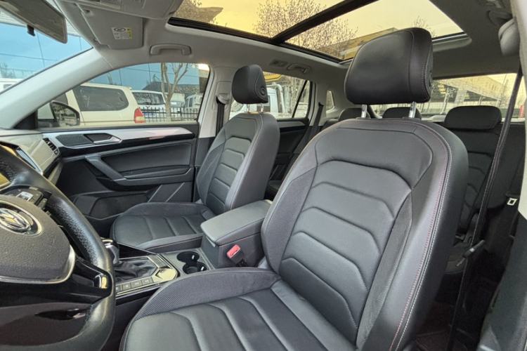 Used Volkswagen Tayron 2019 Teramont Edition 280TSI Two-Wheel Drive Luxury Model China VI Standard
