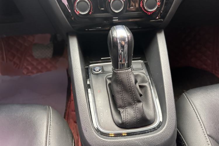 Used Volkswagen Sagitar 2018 1.6L Automatic Comfort Model