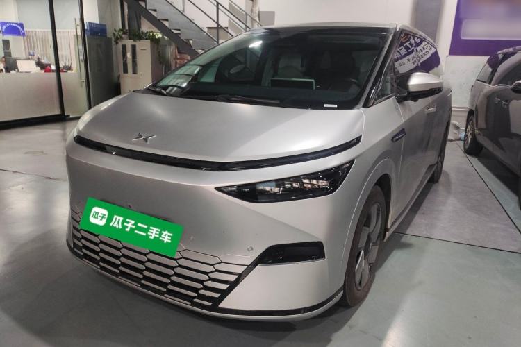 Used XPeng X9 2024 702 Ultra-Long Range Max