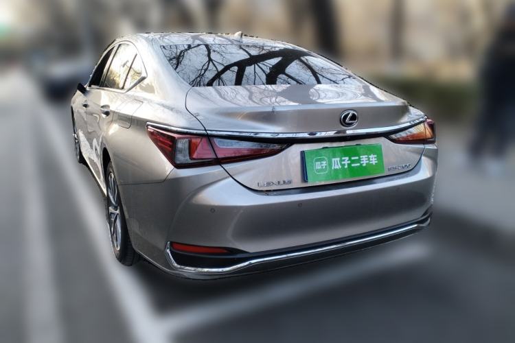 Used Lexus ES 2022 200 Excellence Edition