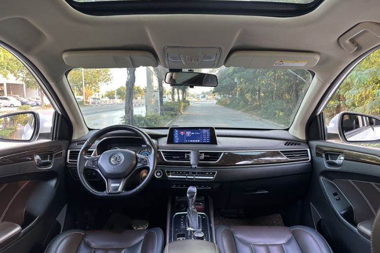 Used Dongfeng Fengon 580 2018 1.5T CVT Smart Connectivity Version
