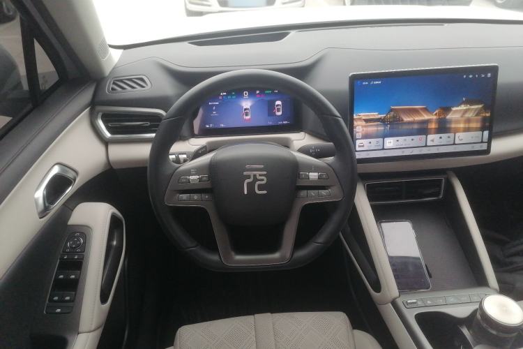 Used BYD Yuan UP 2025 Intelligent Driving Version 401 km Beyond-Range Edition
