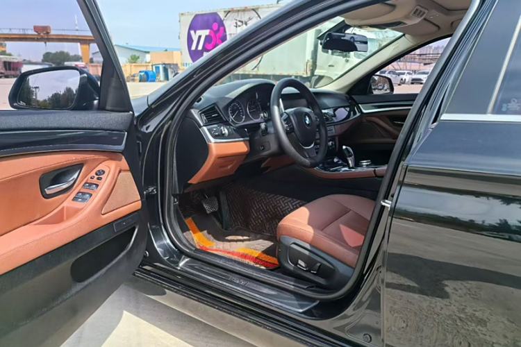 Used BMW 5 Series 2017 520Li Elegant Edition
