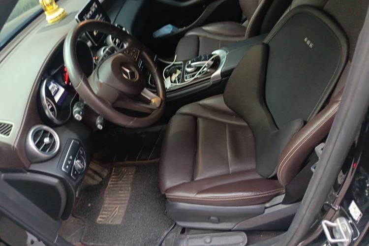 Used Mercedes-Benz GLC 2018 GLC 260 4MATIC Luxury Model
