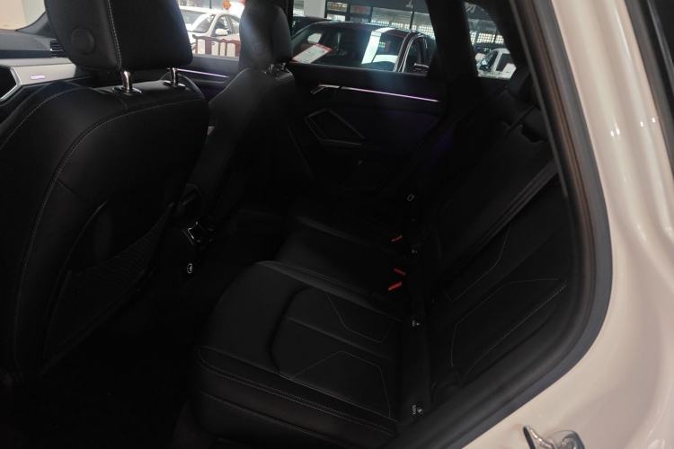 Used Audi Q3 2024 35 TFSI Fashion Dynamic Edition
