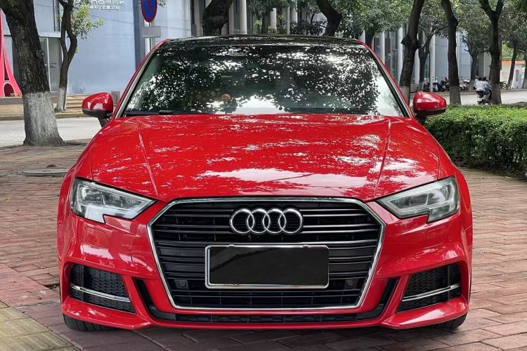 Used Audi A3 2017 Limousine 35 TFSI Sport Edition
