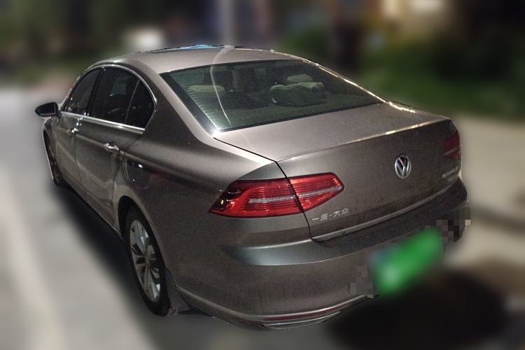 Used Volkswagen Magotan 2017 330TSI DSG Luxury Model
