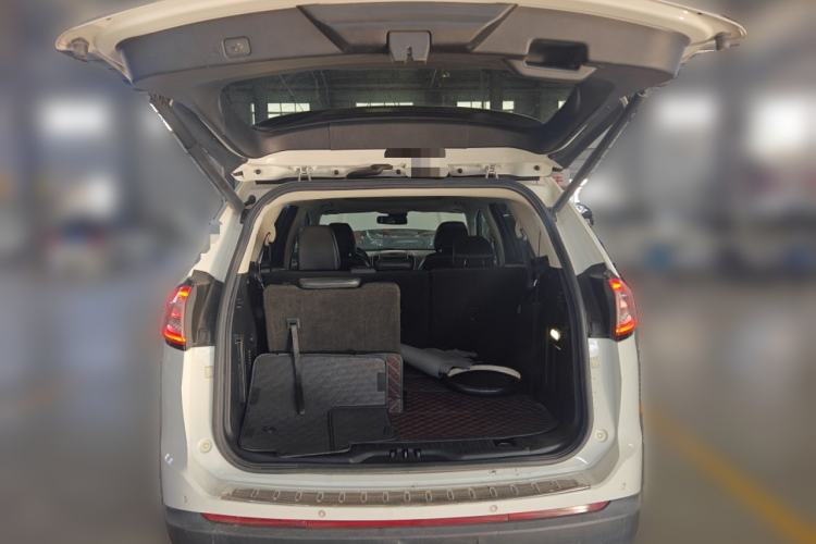 Used Ford Edge 2016 EcoBoost 245 Four-Wheel Drive Titanium Edition 7-Seater
