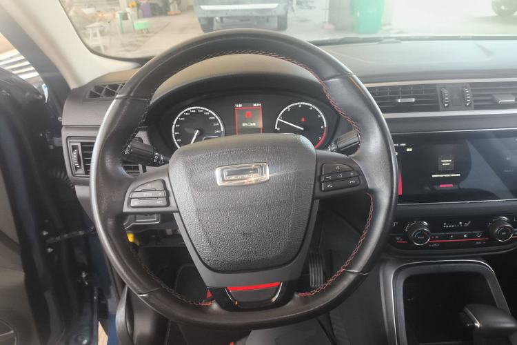 Used Qoros 5 2019 1.6T Automatic Zhiyun Connect (AliOS) Edition Prestige Model
