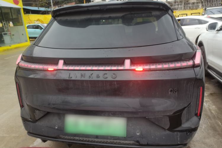 Used Lynk & Co 08 EM-P 2023 120km Long-Range Pro