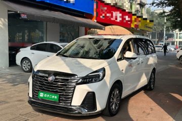 Used Buick GL8 2023 Facelifted Land Cruiser Executive Luxury Version