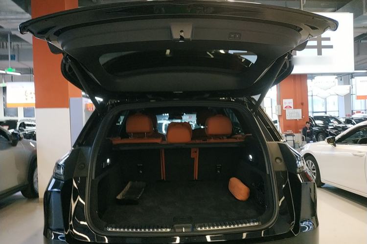 Used Li Auto L7 2024 Pro Model
