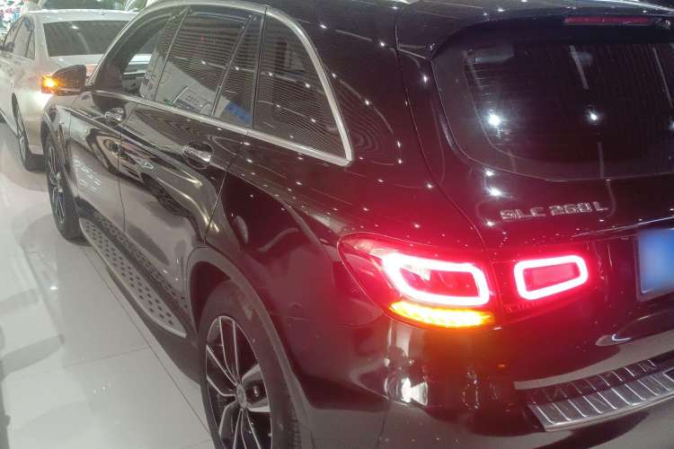 Used Mercedes-Benz GLC 2021 GLC 260 L 4MATIC Luxury Model
