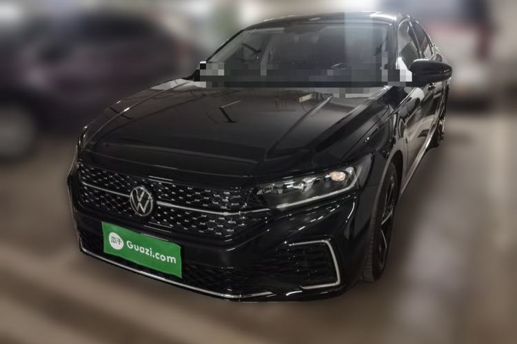 Used Volkswagen Passat 2025 Outstanding Model 330TSI Starry Elite Edition