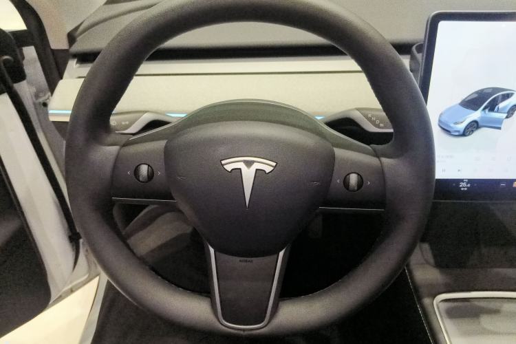 Used Tesla Model Y 2024 Rear-Wheel-Drive Version
