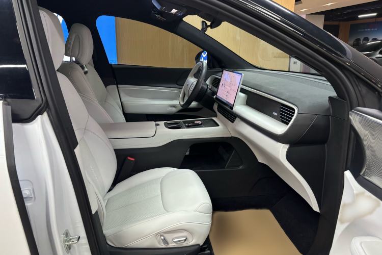 Used XPeng G6 2023 580 Long-Range Pro