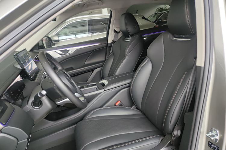 Used Wey Mocha New Energy 2024 Hi4 Four-Wheel Drive Long-Range Version
