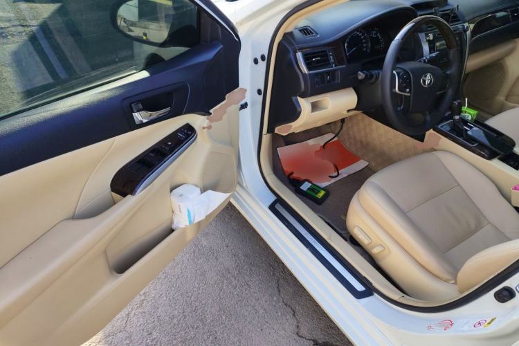 Used Toyota Camry 2016 2.0G 10th Anniversary Leading Edition