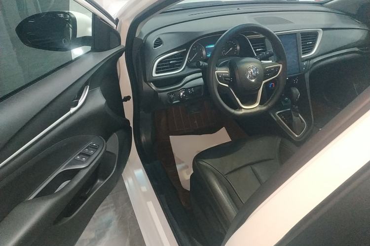 Used Buick GT 2018 18T Automatic Elite Model
