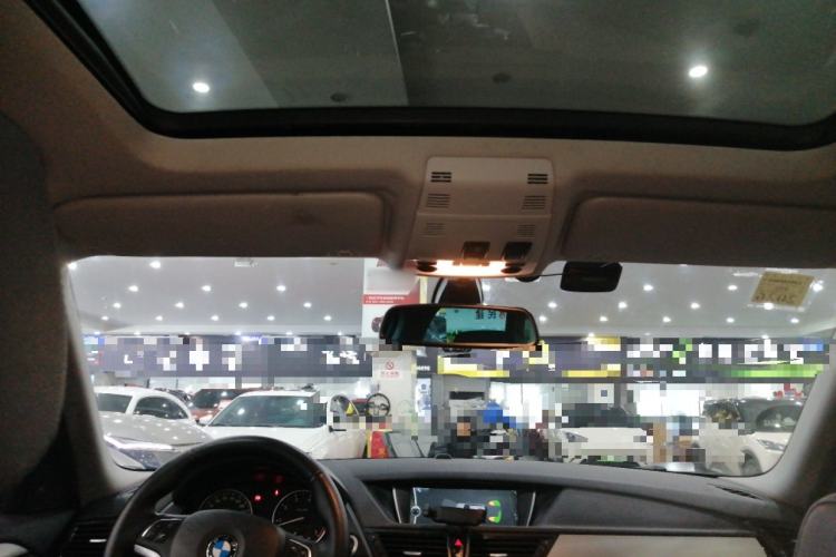 Used BMW X1 2014 sDrive18i Leading Model
