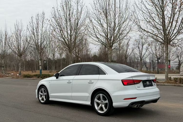 Used Audi A3 2017 Limousine 35 TFSI Fashion Model
