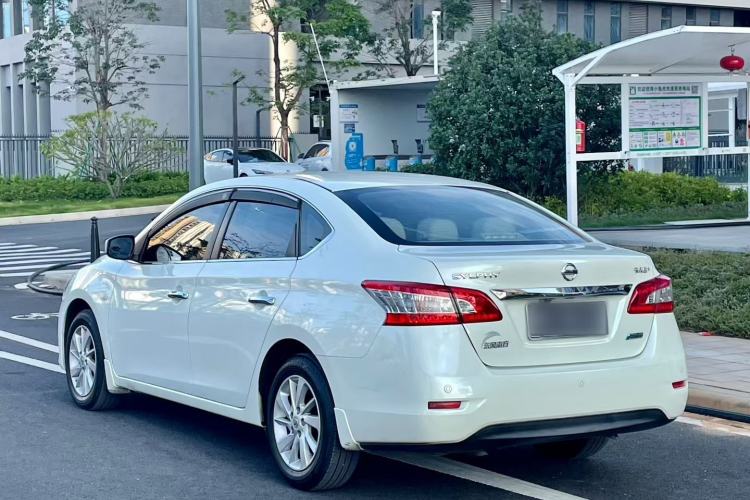 Used Nissan Sylphy 2014 1.6XV CVT Deluxe Edition
