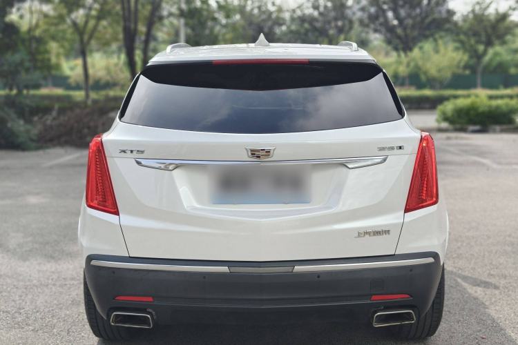 Used Cadillac XT5 2018 25T Luxury Model
