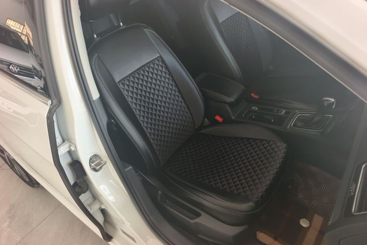 Used Volkswagen Golf 2020 200TSI DSG Comfortable and Ambitious Edition
