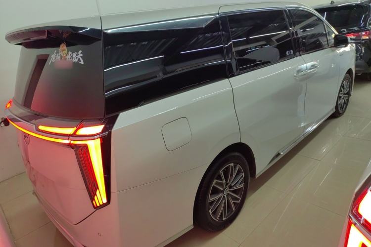 Used GAC Trumpchi M8 2024 Master Series 400T Ultimate Edition
