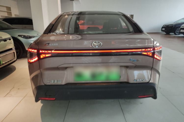 Used Toyota bZ3 2023 616 km Long-Range Premium
