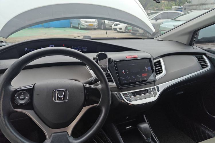 Used Honda Jade 2017 1.8L Automatic Classic Edition 5 seats
