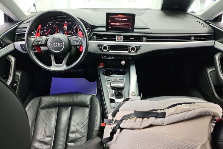 Used Audi A5 2017 Sportback 40 TFSI Fashion Model
