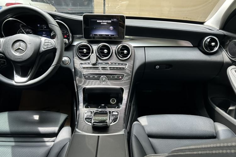 Used Mercedes-Benz C-Class 2016 C 200 L Sport Edition
