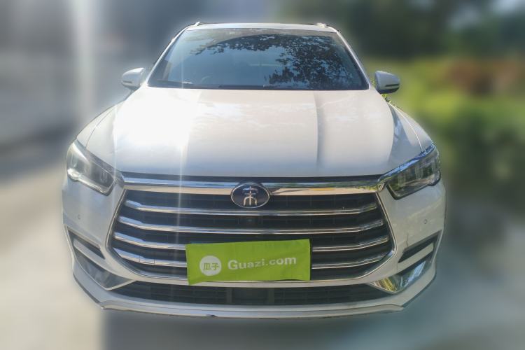 Used BYD Song Pro 2019 1.5T Automatic Prestige Model
