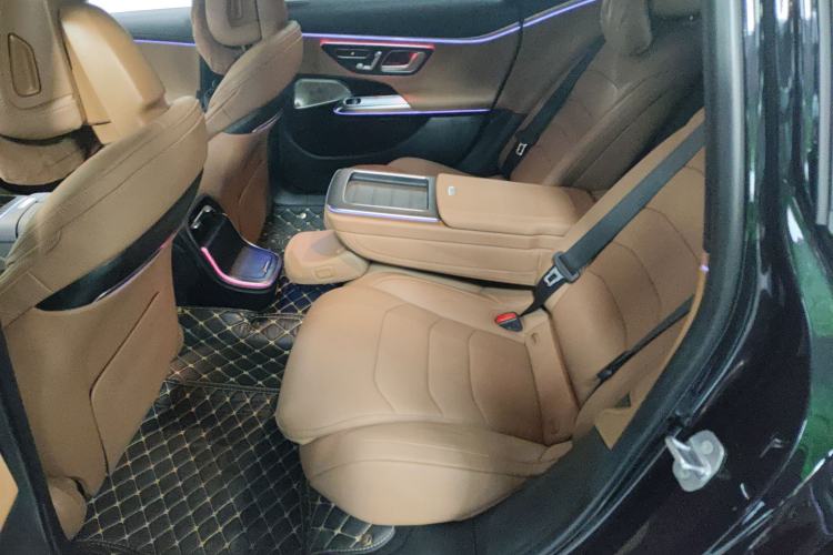 Used Mercedes-Benz E-Class 2024 E 300 L Luxury Sport Model
