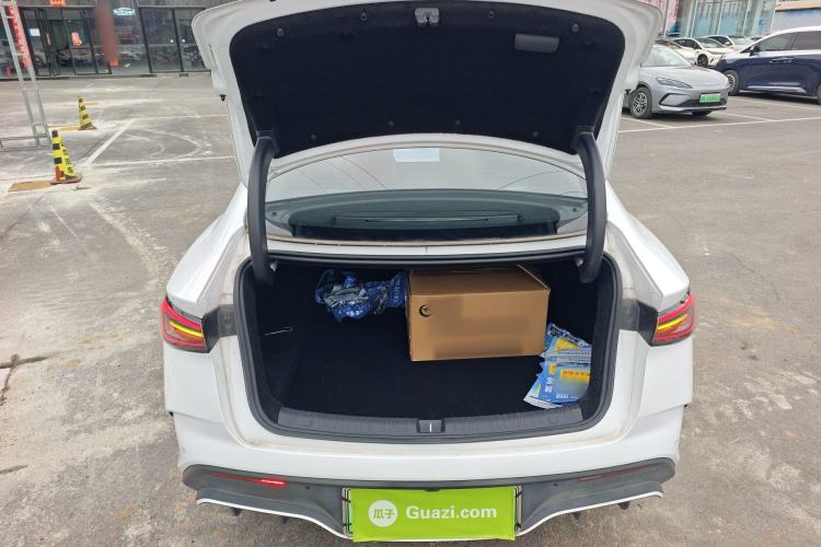 Used BYD Seal 06 New Energy 2025 DM-i Intelligent Drive 120KM Flagship Model
