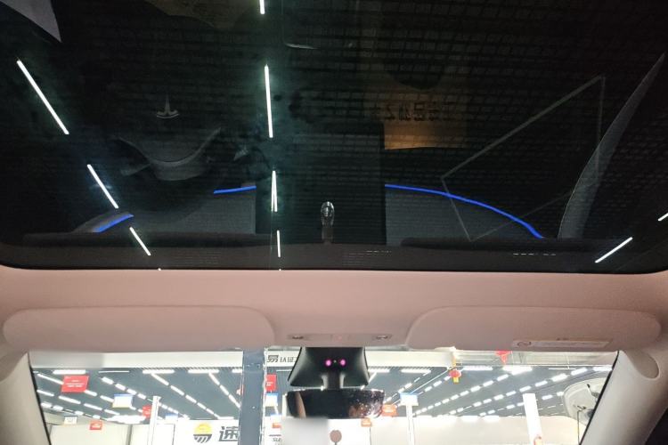 Used Tesla Model Y 2023 Rear-Wheel-Drive Version
