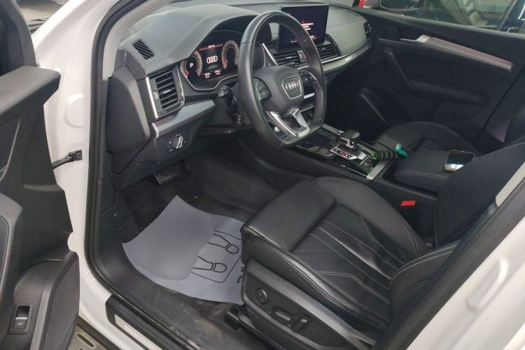 Used Audi Q5L 2022 40T Fashionable and Dynamic Model