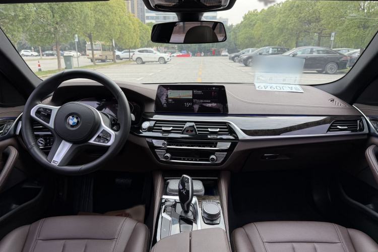 Used BMW 5 Series 2020 525Li M Sport Package