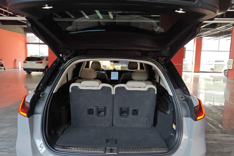 Used Nio ES8 2020 415 km Range 6-Seater Version
