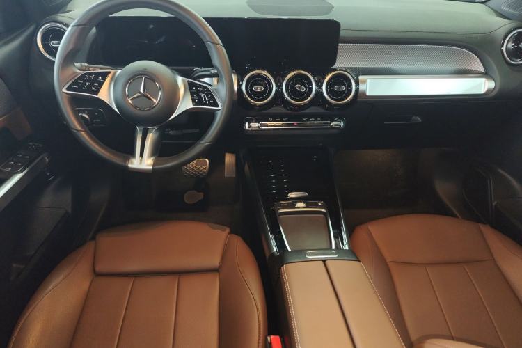 Used Mercedes-Benz GLB 2024 GLB 200 Fashion Model
