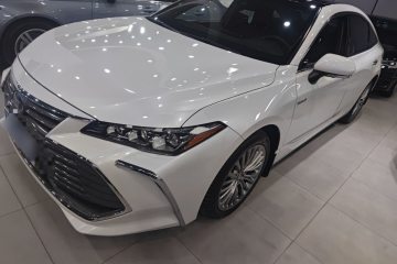Used Toyota Avalon 2019 Dual-Engine 2.5L XLE Prestige Version China VI Standard