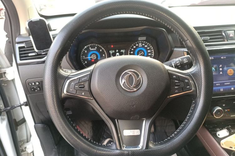 Used Dongfeng Fengon 580 2017 1.5T CVT Luxury Model