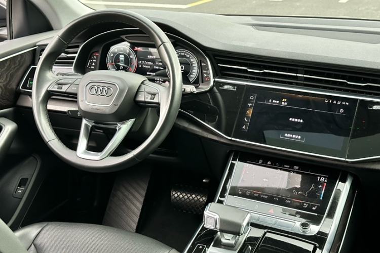 Used Audi Q8 2021 55 TFSI Luxury Dynamic Edition
