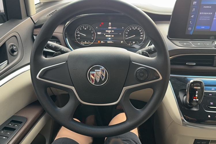 Used Buick GL8 2020 Land Cruiser Executive Class 652T Comfort Model
