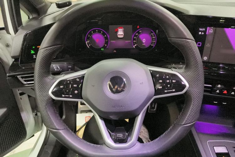 Used Volkswagen Golf 2023 280TSI DSG R-Line Lite
